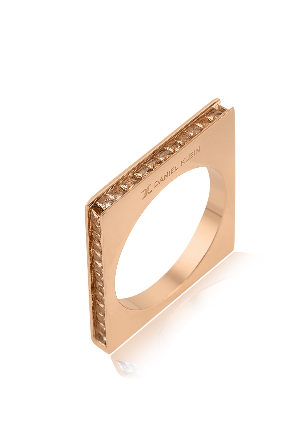 Zenski Prsten Nerđajući Celik DKJ.03.40006-3