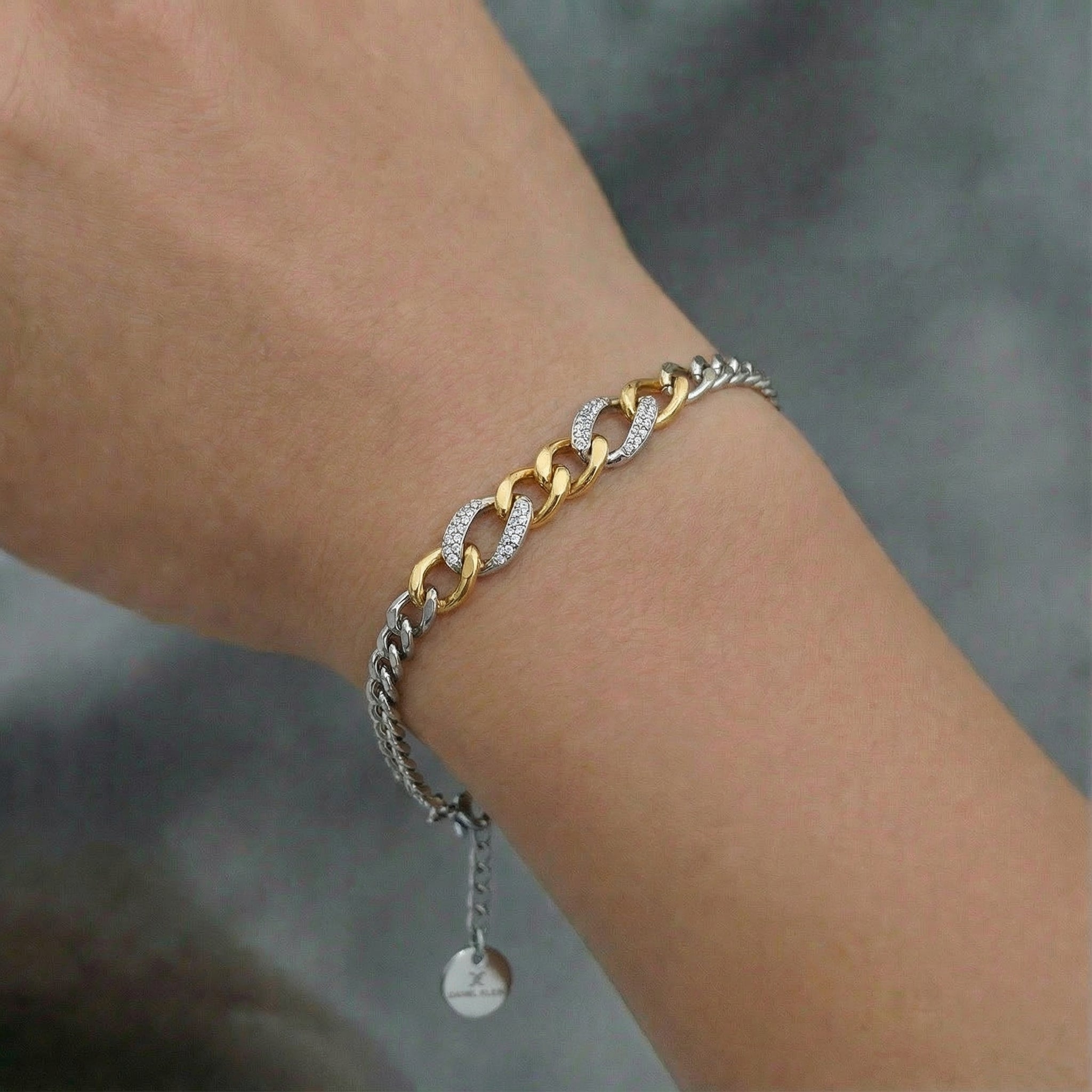 Zenska Narukvica Nerđajući Celik DKJ.12.10010-3